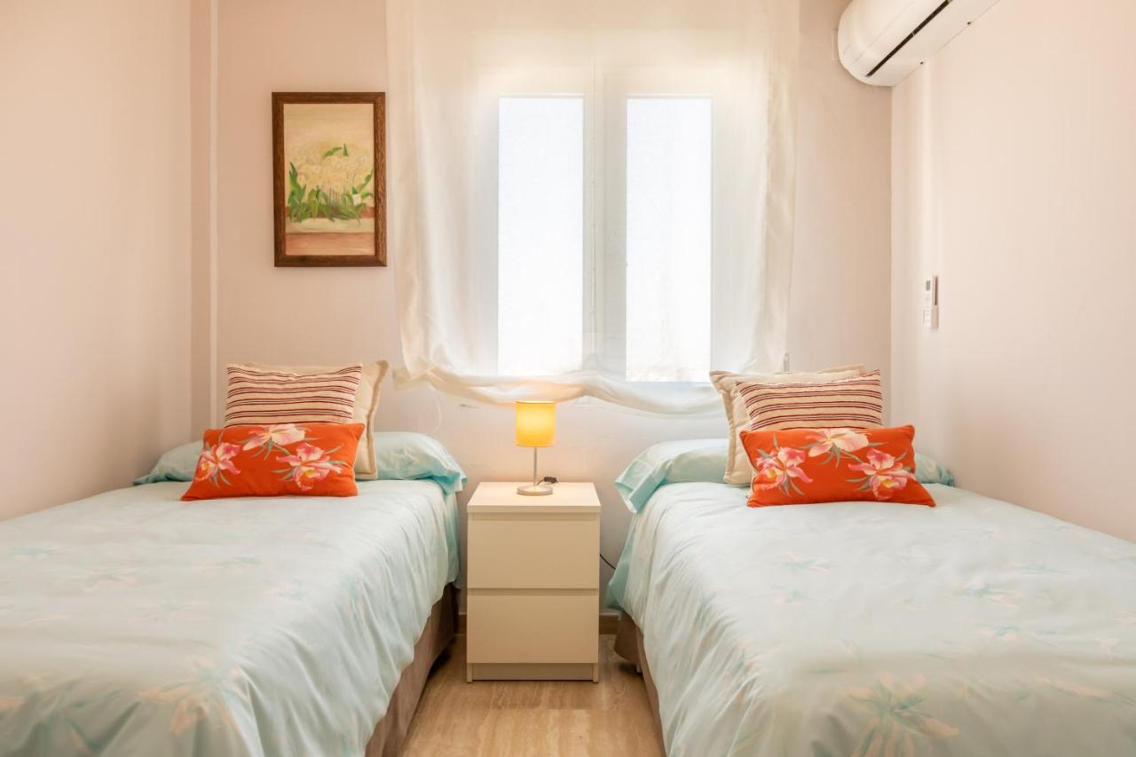 Apartamento Desde El Cielo De Triana Apartment Seville Exterior photo