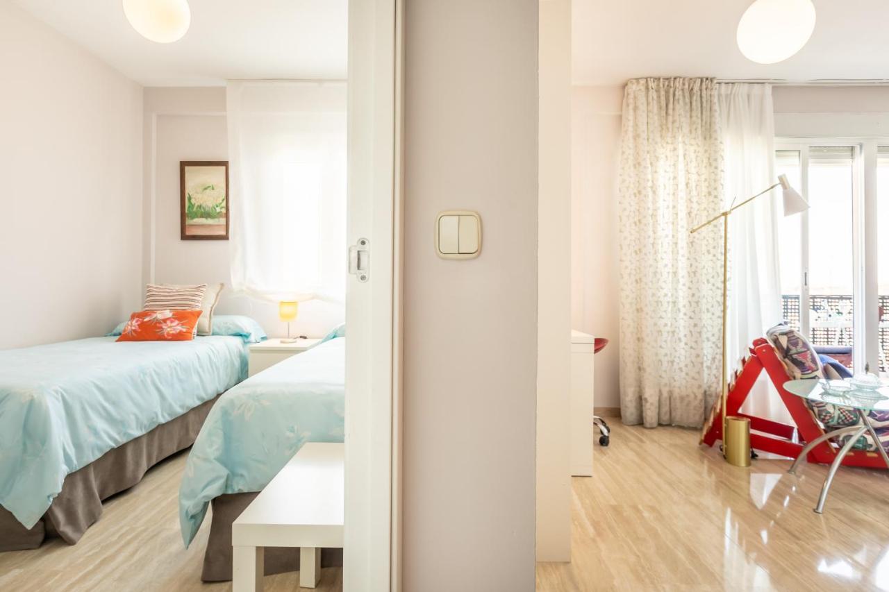 Apartamento Desde El Cielo De Triana Apartment Seville Exterior photo